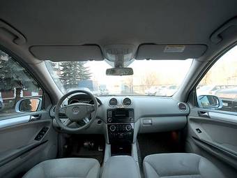 2006 Mercedes-Benz M-Class Pictures