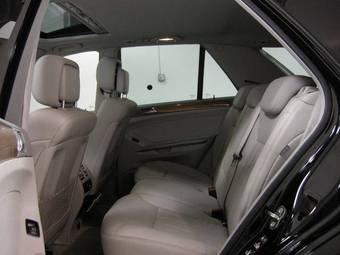 2006 Mercedes-Benz M-Class Pictures