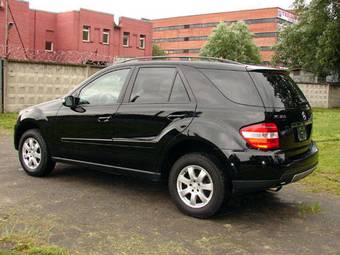 2006 Mercedes-Benz M-Class Pics