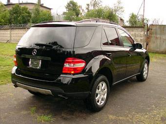 2006 Mercedes-Benz M-Class Pictures
