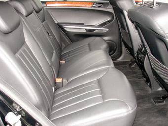 2006 Mercedes-Benz M-Class Pictures
