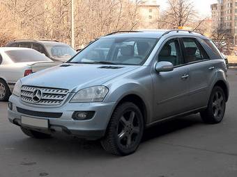 2006 Mercedes-Benz M-Class Pictures