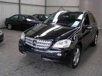 2007 Mercedes-Benz M-Class Pictures