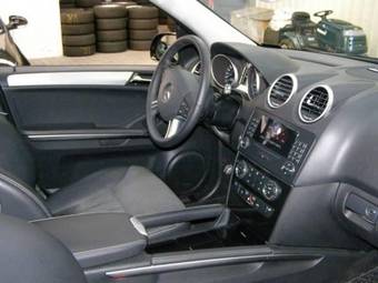 2007 Mercedes-Benz M-Class Pictures