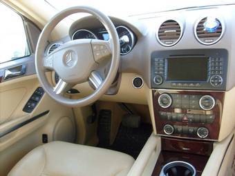 2008 Mercedes-Benz M-Class Pictures