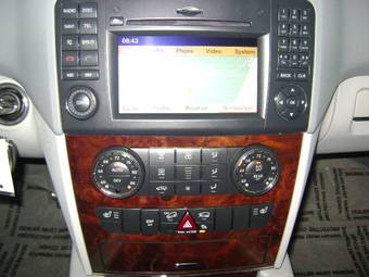 2009 Mercedes-Benz M-Class Pictures
