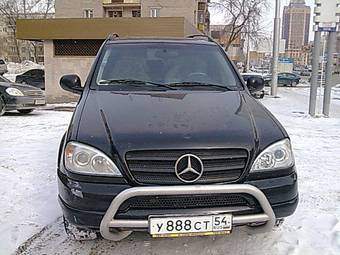 1998 Mercedes-Benz ML-Class Pictures