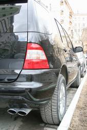 1998 Mercedes-Benz ML-Class Pictures