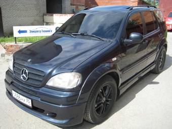 1998 Mercedes-Benz ML-Class