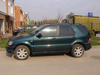 1999 Mercedes-Benz ML-Class Photos