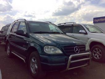 1999 Mercedes-Benz ML-Class Photos