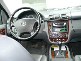1999 Mercedes-Benz ML-Class Pictures