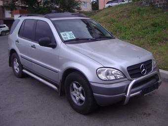 1999 Mercedes-Benz ML-Class Photos