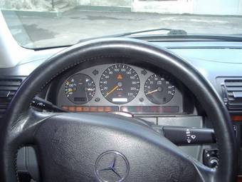 1999 Mercedes-Benz ML-Class Wallpapers