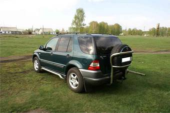 1999 Mercedes-Benz ML-Class Pictures