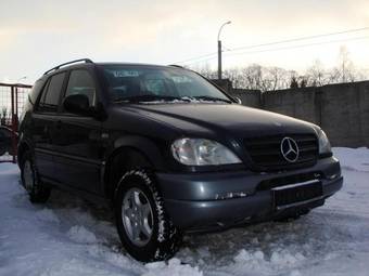 2000 Mercedes-Benz ML-Class Photos