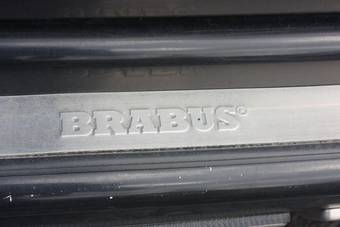 2000 Mercedes-Benz ML-Class Photos