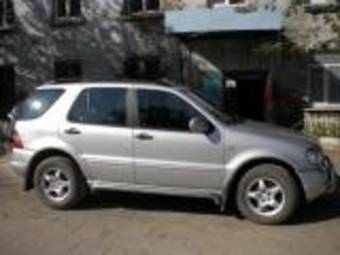 2000 Mercedes-Benz ML-Class Pics