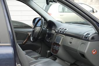 2000 Mercedes-Benz ML-Class Pics