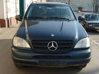 2001 Mercedes-Benz ML-Class Photos