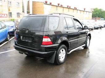 2001 Mercedes-Benz ML-Class Images