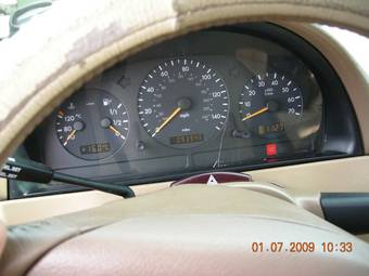 2001 Mercedes-Benz ML-Class Pictures