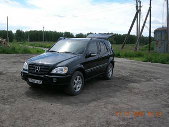 2001 Mercedes-Benz ML-Class Photos