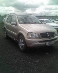 2001 Mercedes-Benz ML-Class Photos