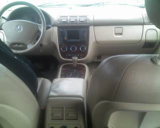 2001 Mercedes-Benz ML-Class Pictures