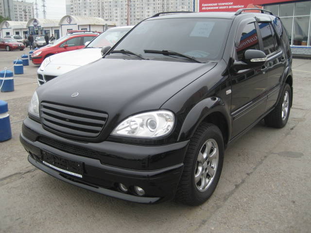 2001 Mercedes-Benz ML-Class