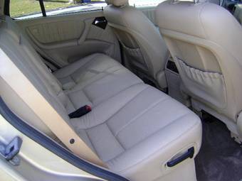 2002 Mercedes-Benz ML-Class Pictures