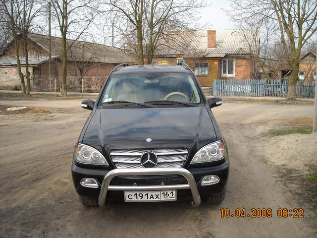 2002 Mercedes-Benz ML-Class