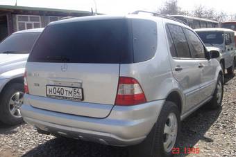2002 Mercedes-Benz ML-Class Photos
