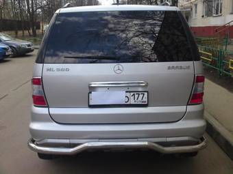 2002 Mercedes-Benz ML-Class Pictures