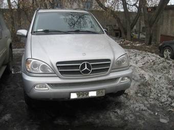2002 Mercedes-Benz ML-Class Photos