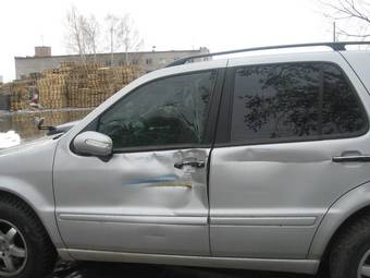 2002 Mercedes-Benz ML-Class Photos
