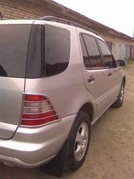 2002 Mercedes-Benz ML-Class Photos