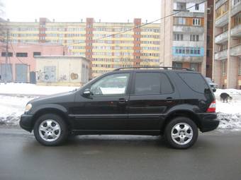 2002 Mercedes-Benz ML-Class Photos
