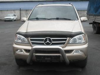 2002 Mercedes-Benz ML-Class Pictures