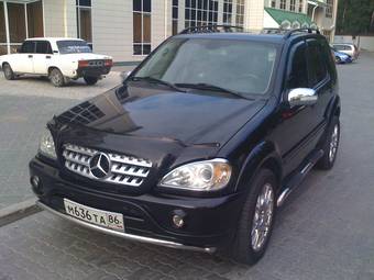 2002 Mercedes-Benz ML-Class Pics