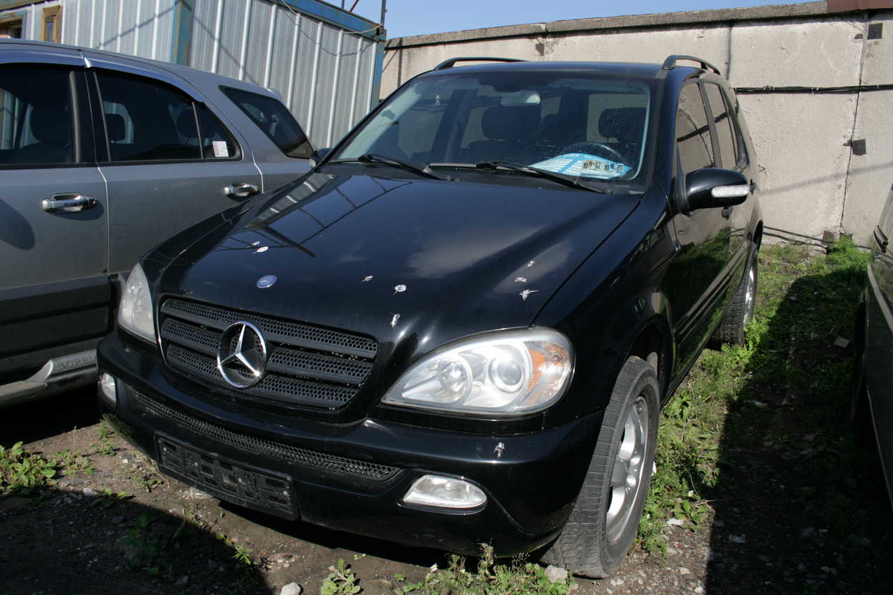 2002 Mercedes-Benz ML-Class