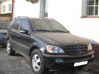 2003 Mercedes-Benz ML-Class