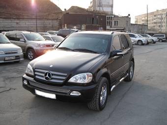 2003 Mercedes-Benz ML-Class Wallpapers
