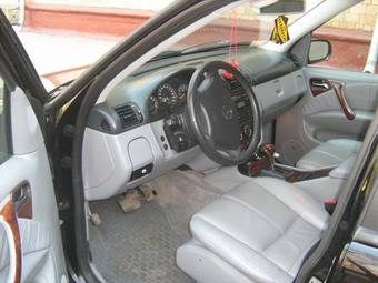 2003 Mercedes-Benz ML-Class Images