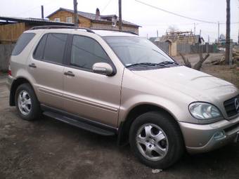 2003 Mercedes-Benz ML-Class Photos