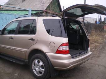 2003 Mercedes-Benz ML-Class Photos