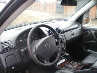 2003 Mercedes-Benz ML-Class Images