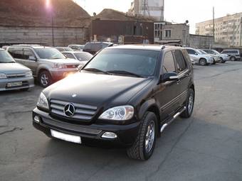 2003 Mercedes-Benz ML-Class Wallpapers