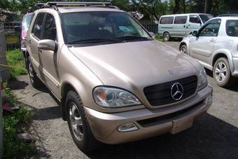 2003 Mercedes-Benz ML-Class Photos