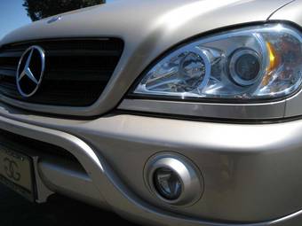 2003 Mercedes-Benz ML-Class Wallpapers